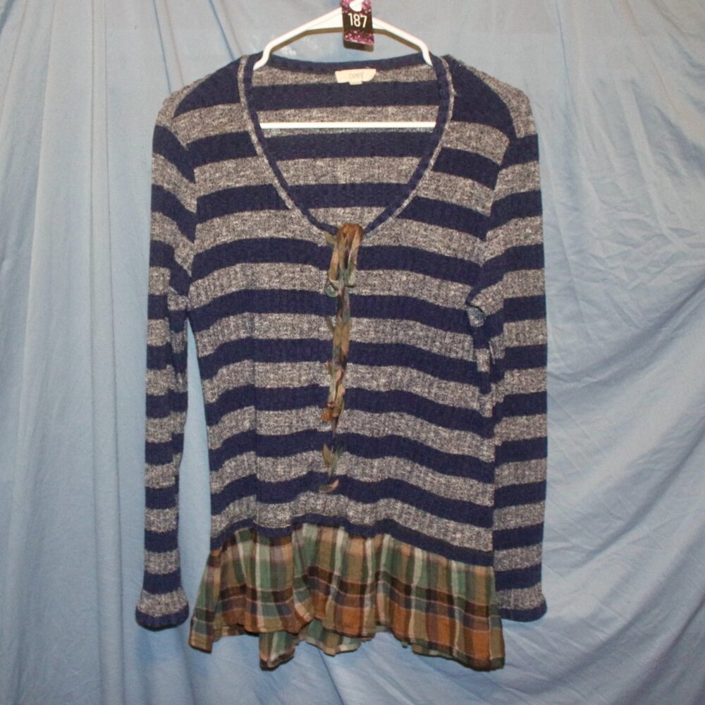 Oddy sz L layered look sweater top - Picture 4 of 4